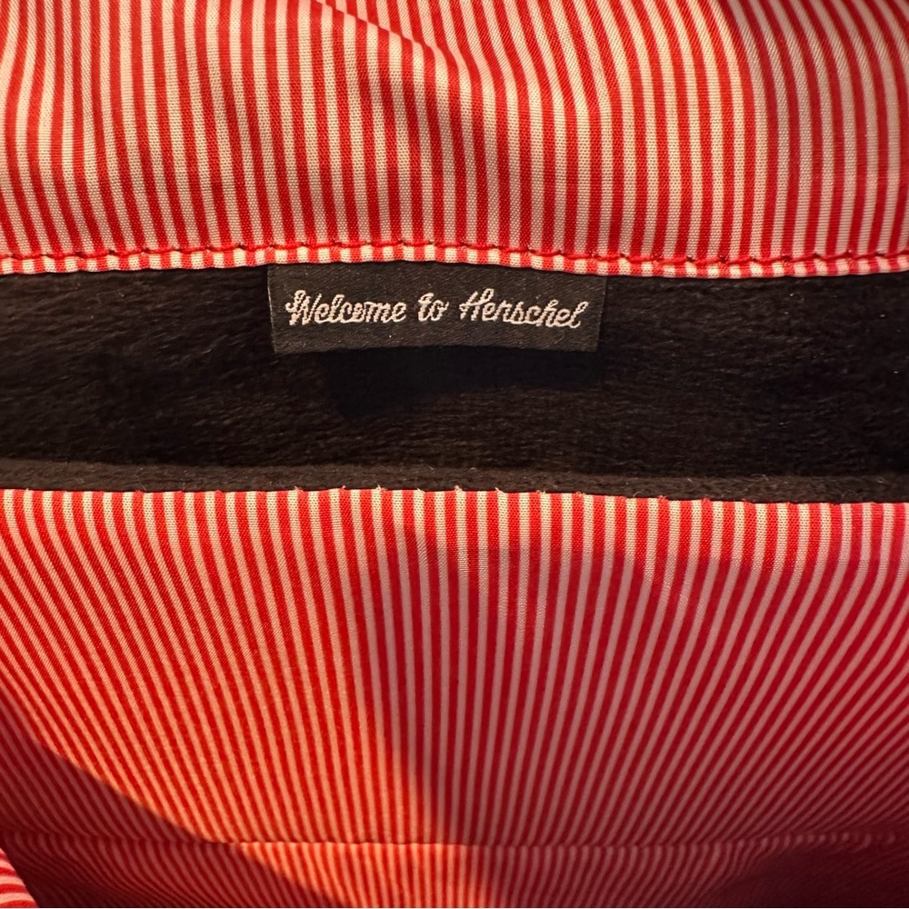 Herschel Supply Company Black and Gray Backpack - Picture 13 of 15